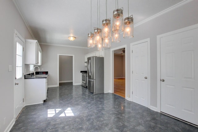 526 Christel Springs Dr, Clarksville, TN 37043 - interior space featuring a sink, crown molding, baseboards, and ceiling fan
