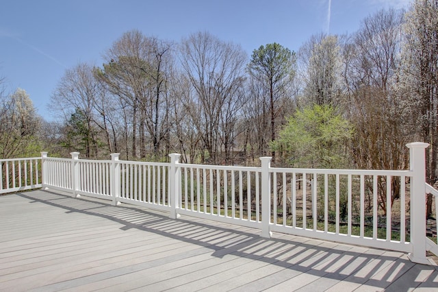526 Christel Springs Dr, Clarksville, TN 37043 - view of wooden deck