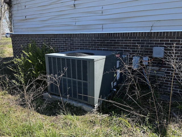 details featuring central air condition unit