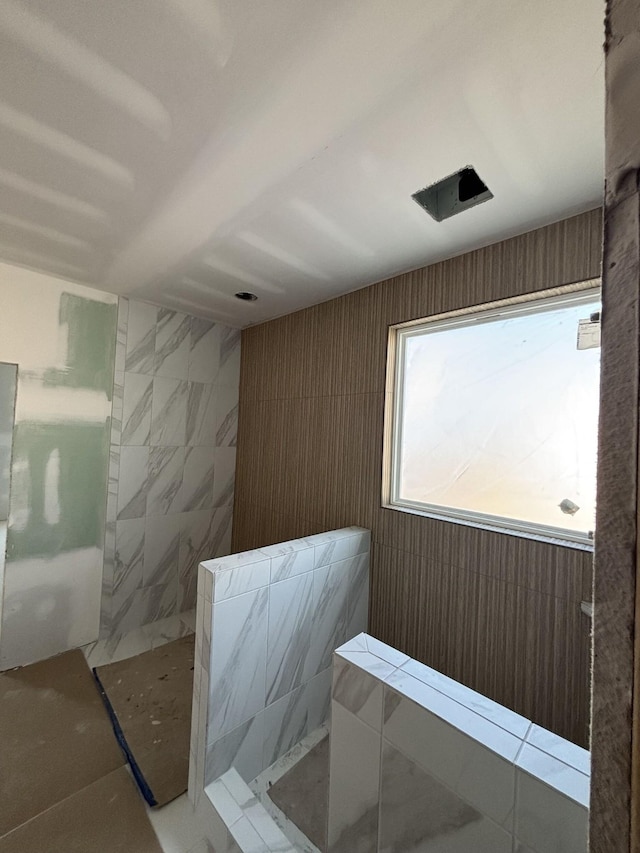0 Smokey Rdg, Nolensville, TN 37135 - bathroom with a walk in shower