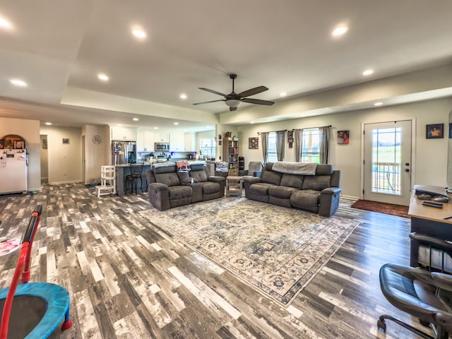 5113 Highland Lick Rd, Lewisburg, KY 42256 - living area with baseboards, ceiling fan, recessed lighting, and dark wood finished floors