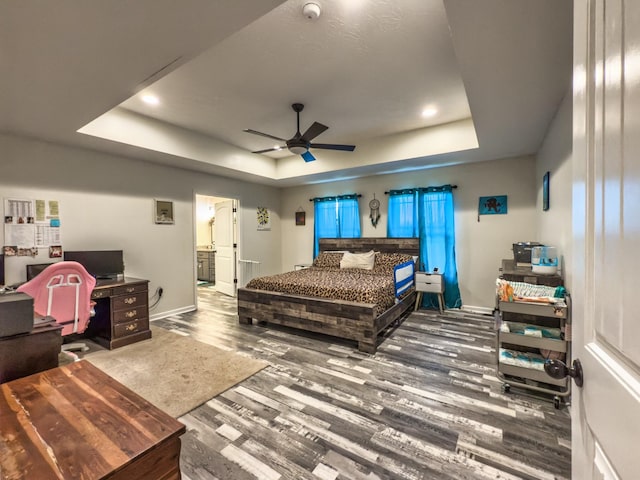 5113 Highland Lick Rd, Lewisburg, KY 42256 - bedroom featuring a tray ceiling, recessed lighting, baseboards, ceiling fan, and wood finished floors