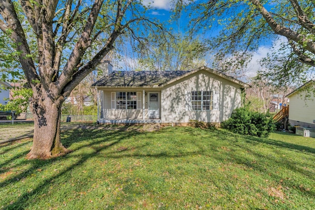 106 Hampton Dr, La Vergne, TN 37086 - ranch-style house featuring a porch and a front yard