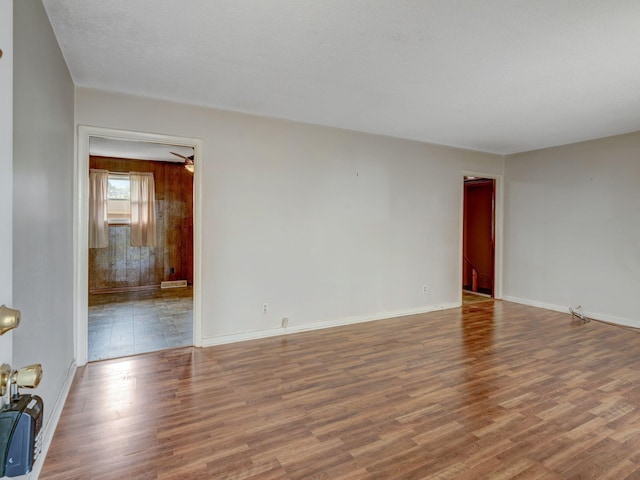 440 Appleton Dr, Clarksville, TN 37042 - spare room featuring baseboards and wood finished floors