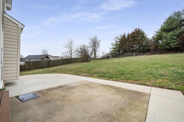 2033 Hidden Cove Rd, Mount Juliet, TN 37122 - view of yard with fence and a patio area
