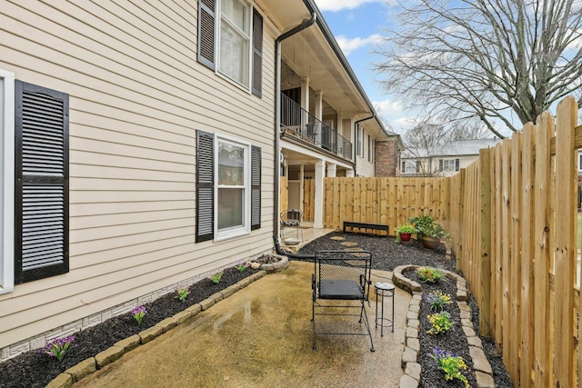 5025 Hillsboro Pike Unit 20E, Nashville, TN 37215 - view of patio / terrace with fence