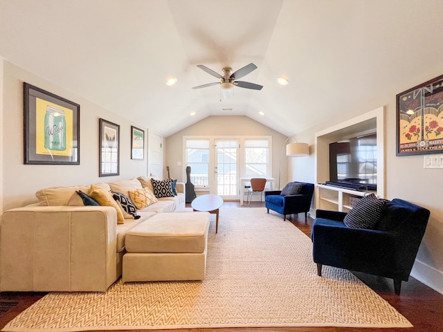 336 Chesterfield Ave, Nashville, TN 37212 - living area with wood finished floors, vaulted ceiling, recessed lighting, and a ceiling fan