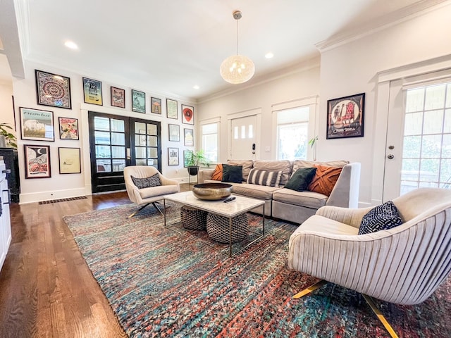 336 Chesterfield Ave, Nashville, TN 37212 - living area with plenty of natural light, crown molding, baseboards, and wood finished floors
