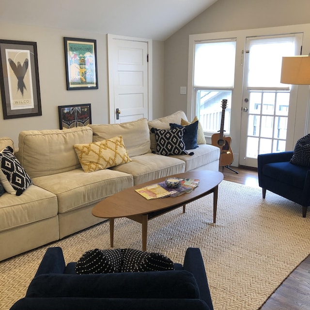 336 Chesterfield Ave, Nashville, TN 37212 - living area with lofted ceiling and wood finished floors