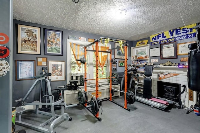3524 W End Ave, Nashville, TN 37205 - workout area featuring a textured ceiling