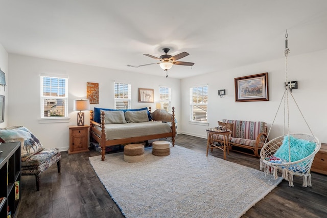 576 Nottingham Ave, Hendersonville, TN 37075 - bedroom featuring dark wood-style flooring, baseboards, ceiling fan, and visible vents