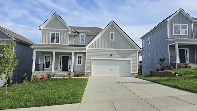 6139 Saxlingham Pl, Smyrna, TN 37167 - craftsman-style house featuring a porch, board and batten siding, and a front yard