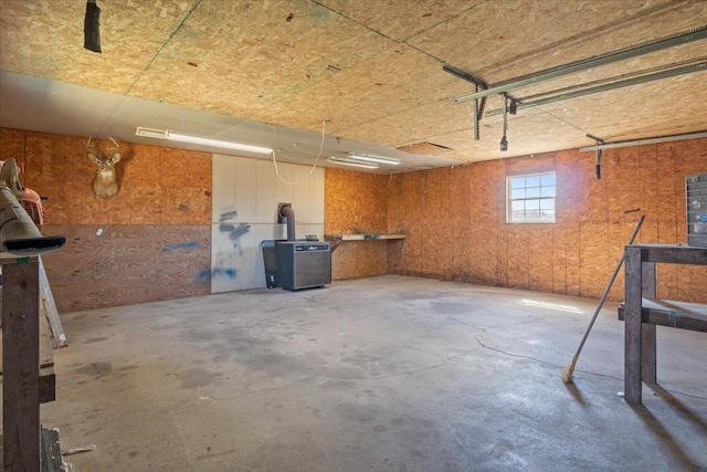 650 Wall Rd, Cunningham, TN 37052 - view of garage
