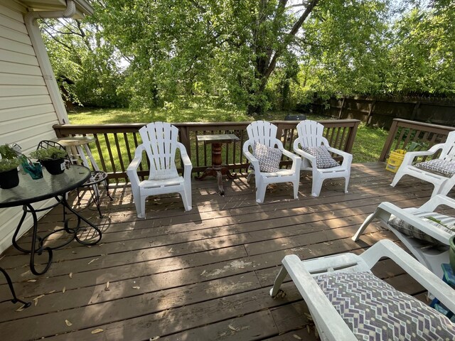 1222 Marla Dr, Clarksville, TN 37042 - view of wooden terrace