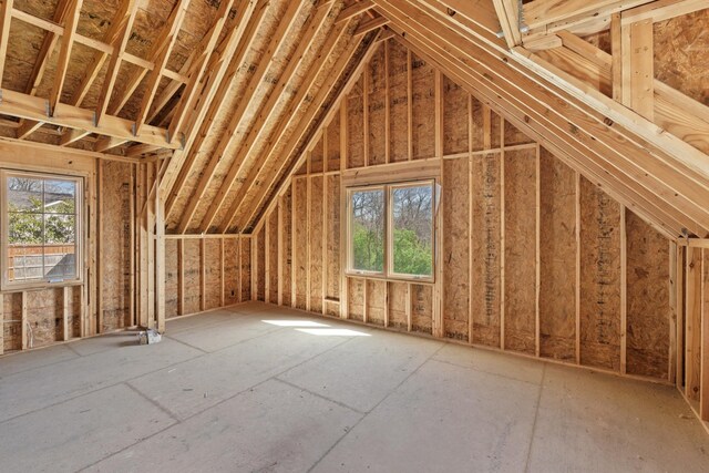 128 37th Ave N, Nashville, TN 37209 - unfinished attic with plenty of natural light