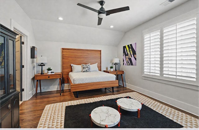 128 37th Ave N, Nashville, TN 37209 - bedroom with baseboards, lofted ceiling, wood finished floors, and visible vents