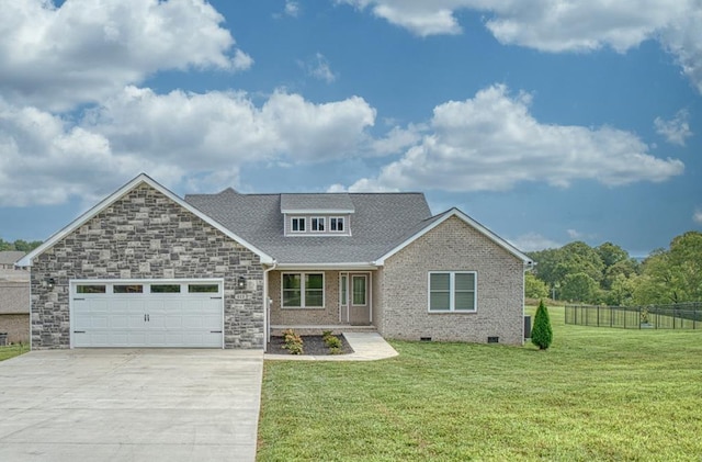 view of front of house featuring fence, crawl space, driveway, a front yard, and a garage