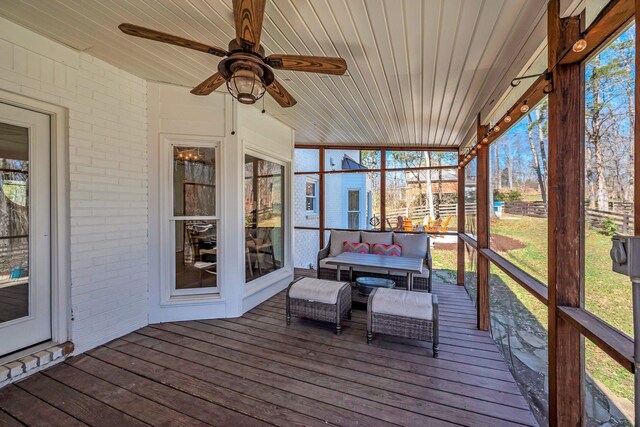 1237 Temple Ridge Dr, Nashville, TN 37221 - unfurnished sunroom with an outdoor hangout area, a ceiling fan, and plenty of natural light