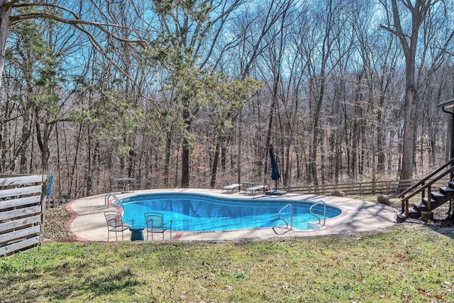 1237 Temple Ridge Dr, Nashville, TN 37221 - outdoor pool featuring a yard, fence, and a patio