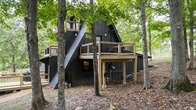 2235 Rock Springs Rd, Columbia, TN 38401 - back of house with a wooden deck