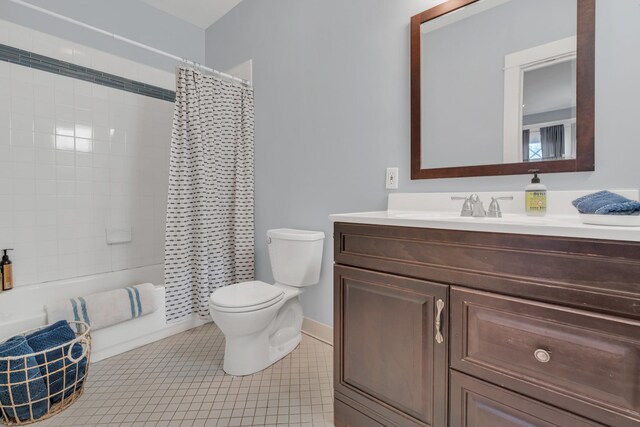 3814 Central Ave, Nashville, TN 37205 - bathroom with tile patterned floors, toilet, shower / tub combo with curtain, and vanity