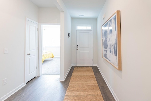 1729 Wren Way, Lebanon, TN 37087 - entryway featuring dark wood-style floors, baseboards, and visible vents