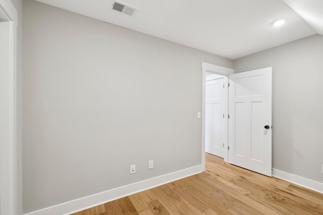 6477 Simmons Acres Ln, Lascassas, TN 37085 - unfurnished bedroom featuring light wood-type flooring and recessed lighting