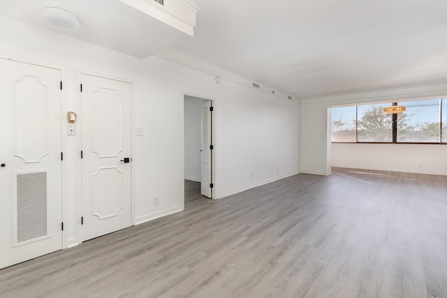 105 Leake Ave Unit 44, Nashville, TN 37205 - empty room featuring baseboards, light wood-style floors, and visible vents