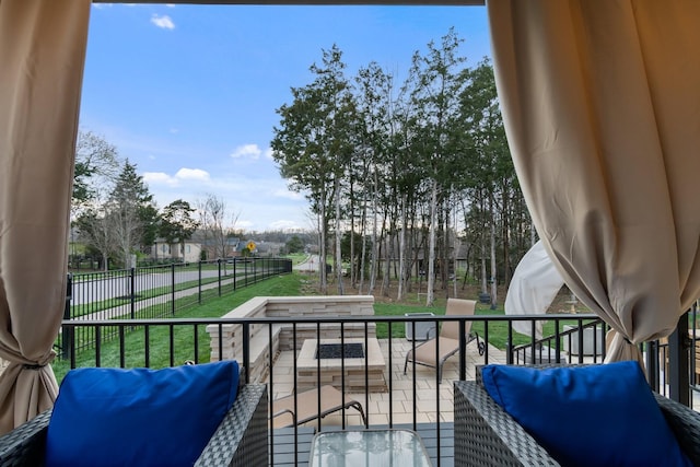 118 Newnham Bridge Dr, Nolensville, TN 37135 - balcony featuring an outdoor living space