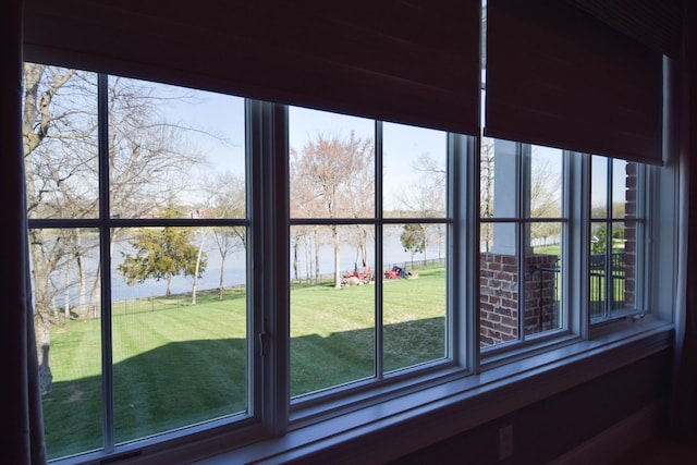 1395 Rozella Way, Gallatin, TN 37066 - interior details featuring a water view
