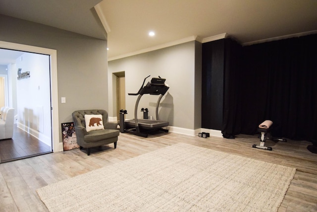 1395 Rozella Way, Gallatin, TN 37066 - interior space featuring recessed lighting, crown molding, baseboards, and wood finished floors