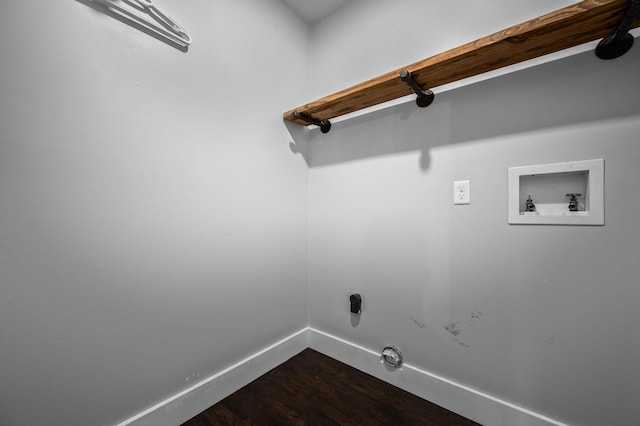 1829 Apple Valley Cir, Nashville, TN 37207 - clothes washing area featuring baseboards, laundry area, hookup for a washing machine, and dark wood finished floors