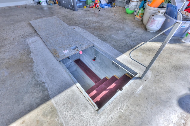 127 Waters Hill Cir, Lebanon, TN 37087 - view of storm shelter