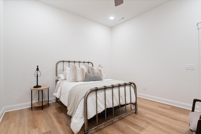 1428 Boardwalk Pl, Gallatin, TN 37066 - bedroom with light wood-style flooring, baseboards, and visible vents