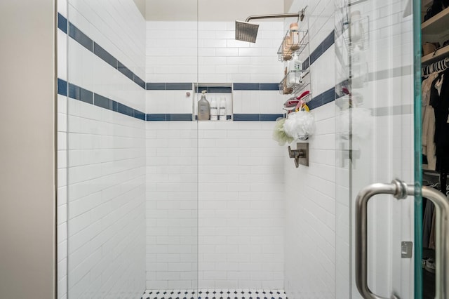 3118 Trevor St, Nashville, TN 37209 - full bathroom featuring a stall shower
