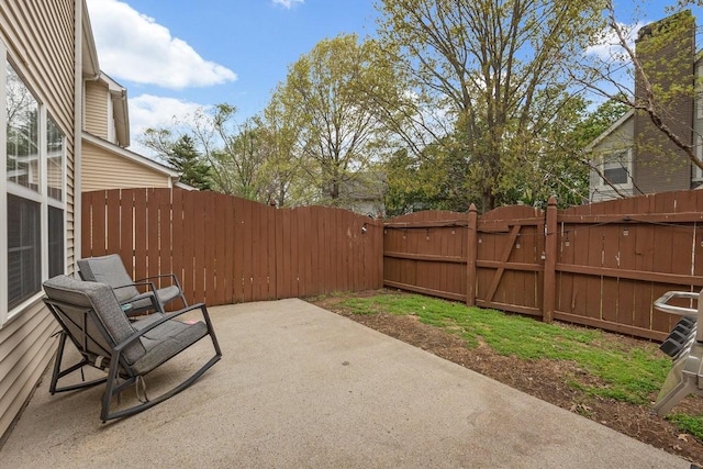 284 Meigs Dr Unit C21, Murfreesboro, TN 37128 - view of patio with a fenced backyard