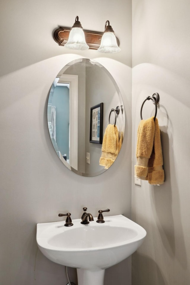 1194 Meadow Bridge Ln, Arrington, TN 37014 - bathroom featuring a sink