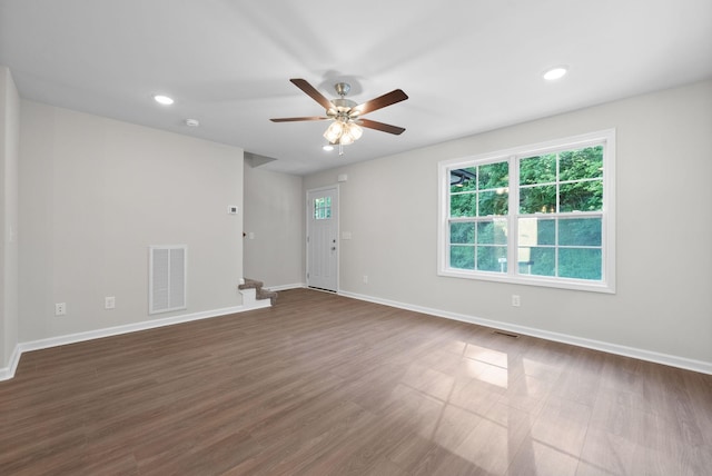 839 Cumberland Dr, Clarksville, TN 37040 - interior space featuring ceiling fan, visible vents, baseboards, recessed lighting, and dark wood-type flooring