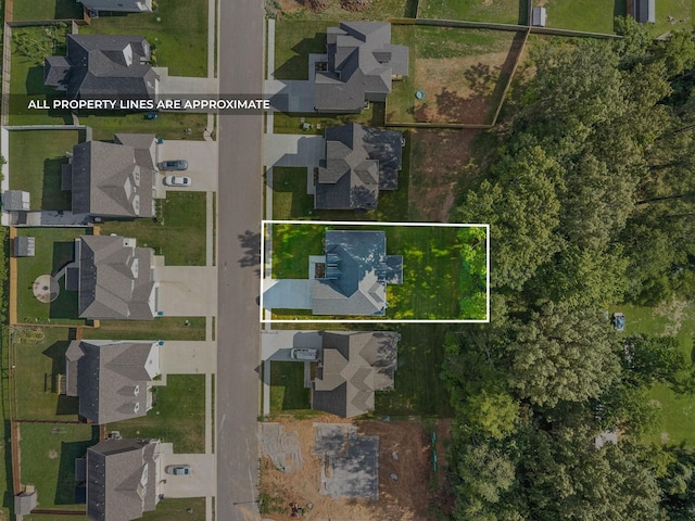 586 Alicia Dr, Clarksville, TN 37043 - photo 46