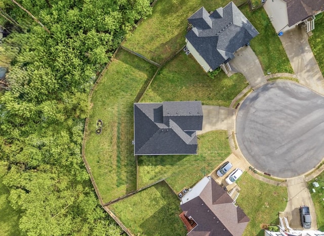 1676 Putnum Dr, Clarksville, TN 37042 - drone / aerial view