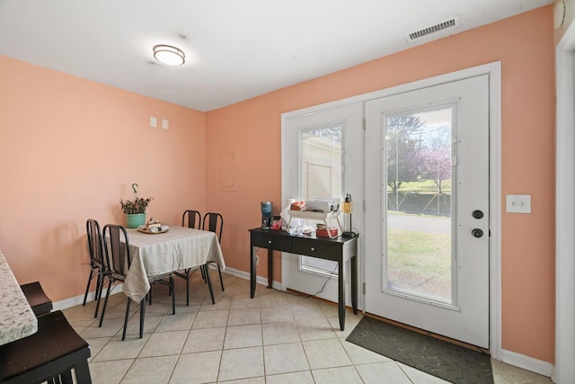 115 Northcrest Ct, Nashville, TN 37211 - dining room with light tile patterned floors, baseboards, and visible vents