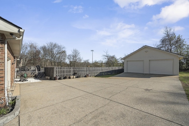 detached garage with fence