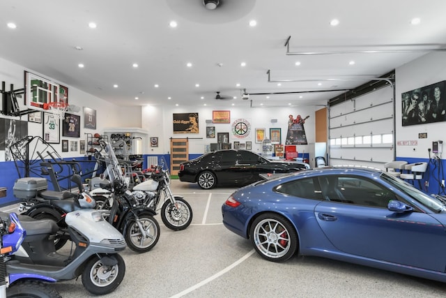 7990 Poplar Creek Rd, Nashville, TN 37221 - garage with recessed lighting