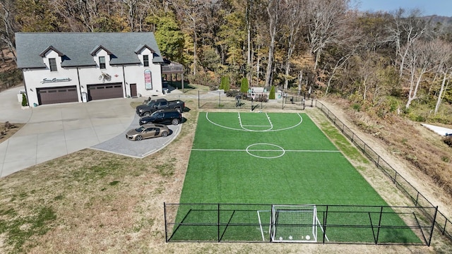 7990 Poplar Creek Rd, Nashville, TN 37221 - view of sport court with fence