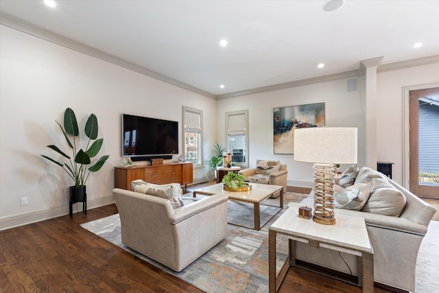 924 Gilmore Ave, Nashville, TN 37204 - living room featuring baseboards, wood finished floors, ornamental molding, and recessed lighting