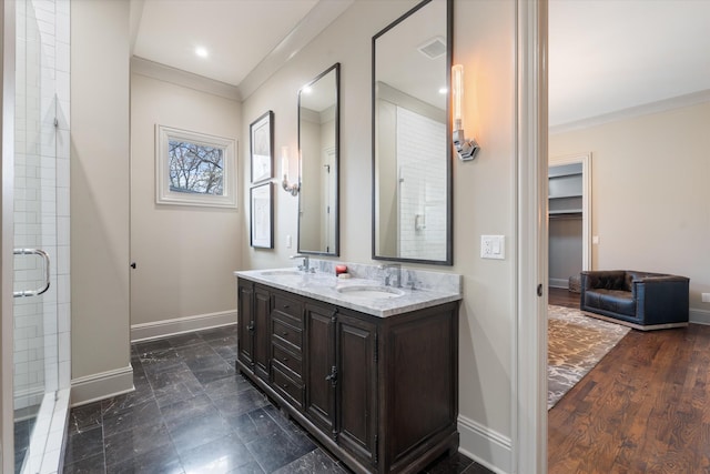 924 Gilmore Ave, Nashville, TN 37204 - full bath featuring baseboards and a sink