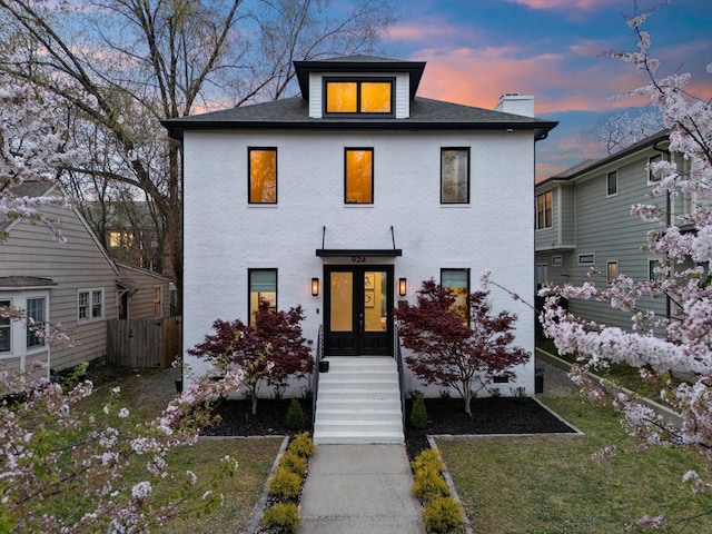 924 Gilmore Ave, Nashville, TN 37204 - traditional style home with a chimney and fence