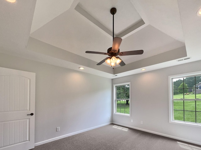 851 Salem Rd, Clarksville, TN 37040 - carpeted empty room featuring a tray ceiling, baseboards, a ceiling fan, and recessed lighting