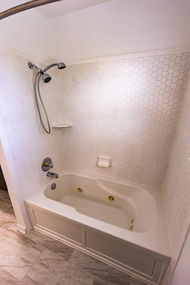 251 Sailboat Dr, Nashville, TN 37217 - bathroom with a combined bath / shower with jetted tub