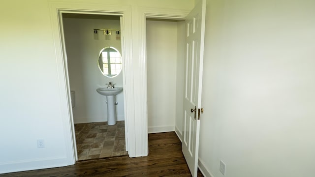 259 W End Hts, Lebanon, TN 37087 - hall featuring baseboards, dark wood finished floors, and a sink